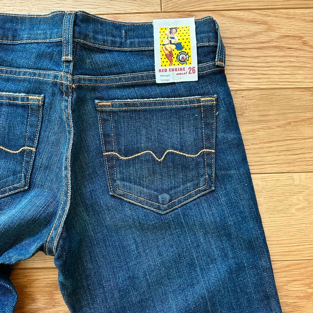 NWT Red Engine jeans - Picture 3 of 4